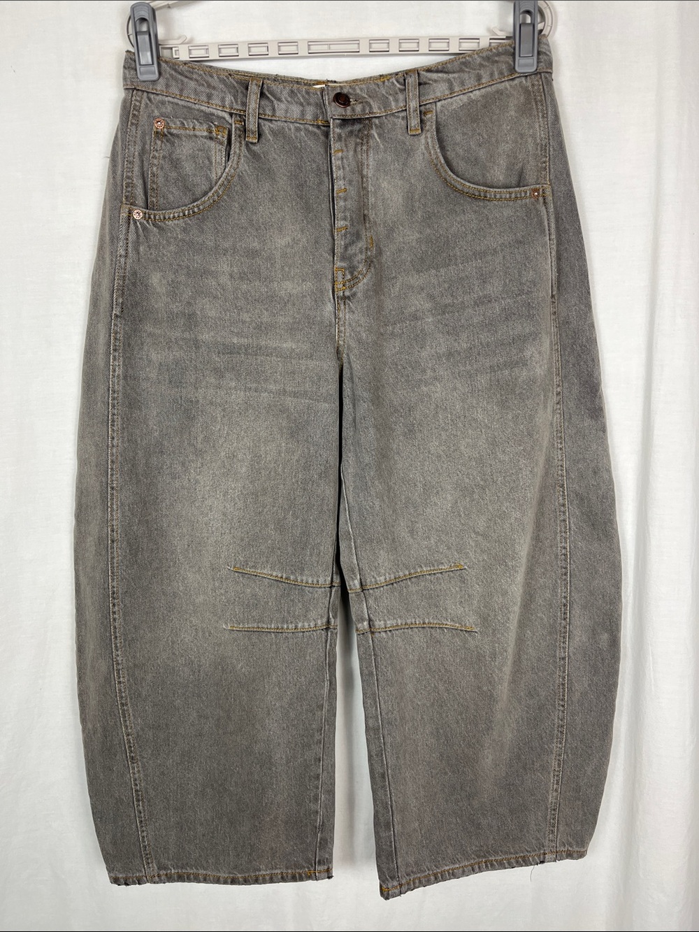 We the Free Lucky You Midrise Gray Cropped Barrel Leg Button Fly Jeans